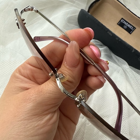 Authentic Vintage Chanel rimless sunglasses - Picture 7 of 13